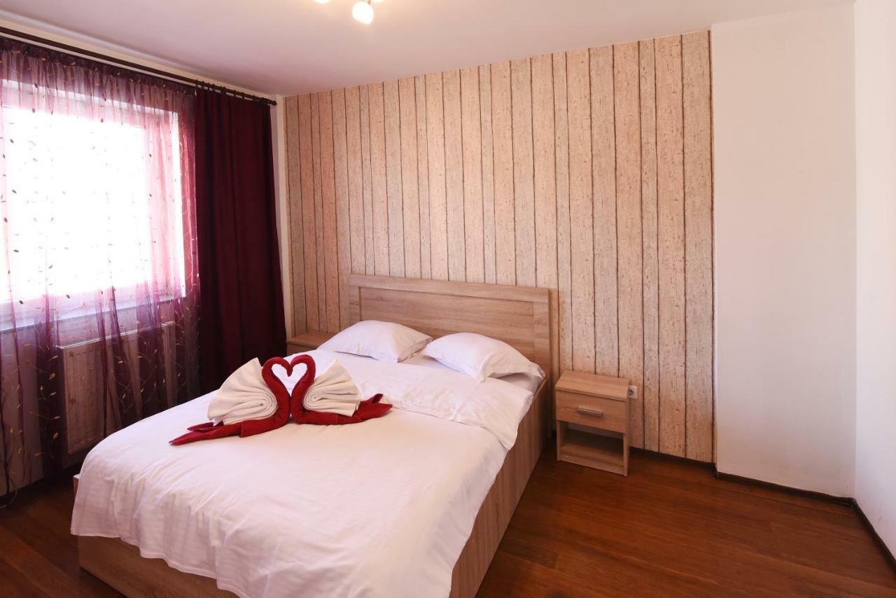 Avantgarden 57 Brasov Exterior photo