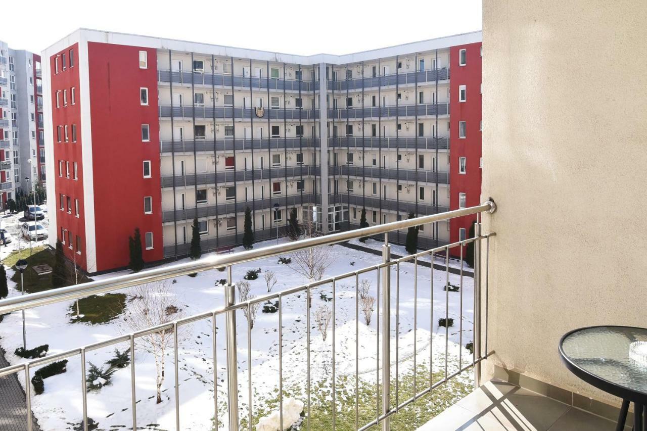 Avantgarden 57 Brasov Exterior photo