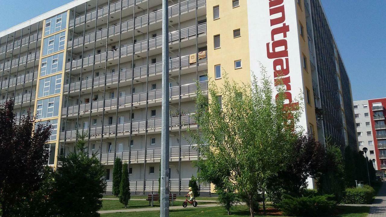 Avantgarden 57 Brasov Exterior photo